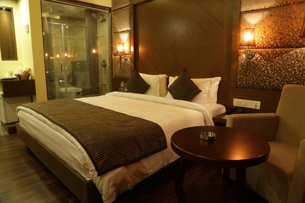 The Fern Residency Mundra Hotell Eksteriør bilde
