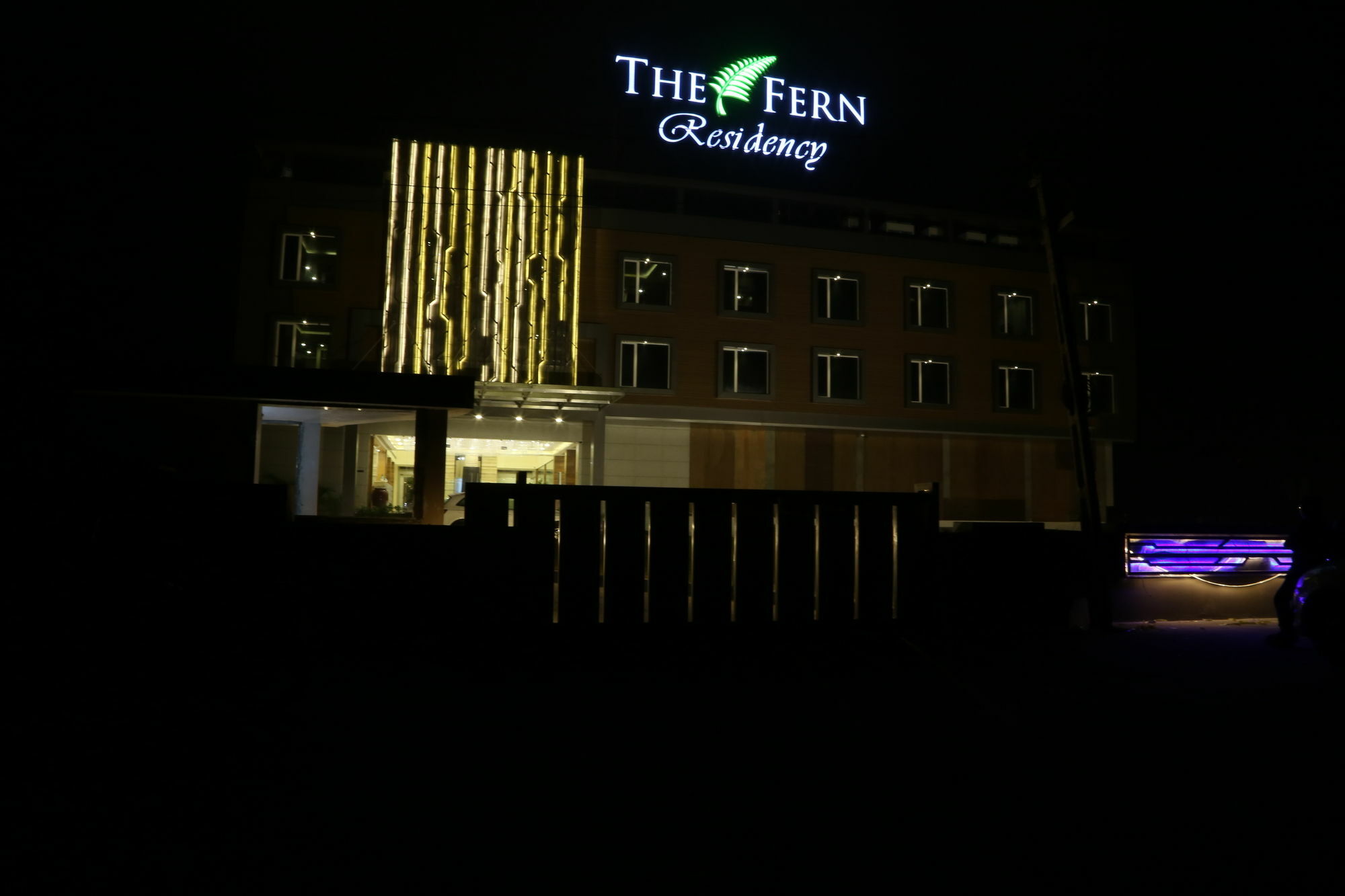 The Fern Residency Mundra Hotell Eksteriør bilde